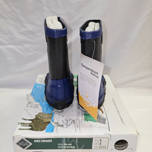 Muck Boot Company Kids Forager Boot in Black/Blue, Size 5k, NIB - Picture 5 of 8